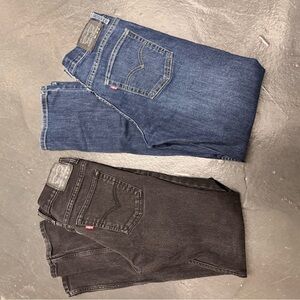 Bundle of 2 pairs of jeans and 2 hoodies.